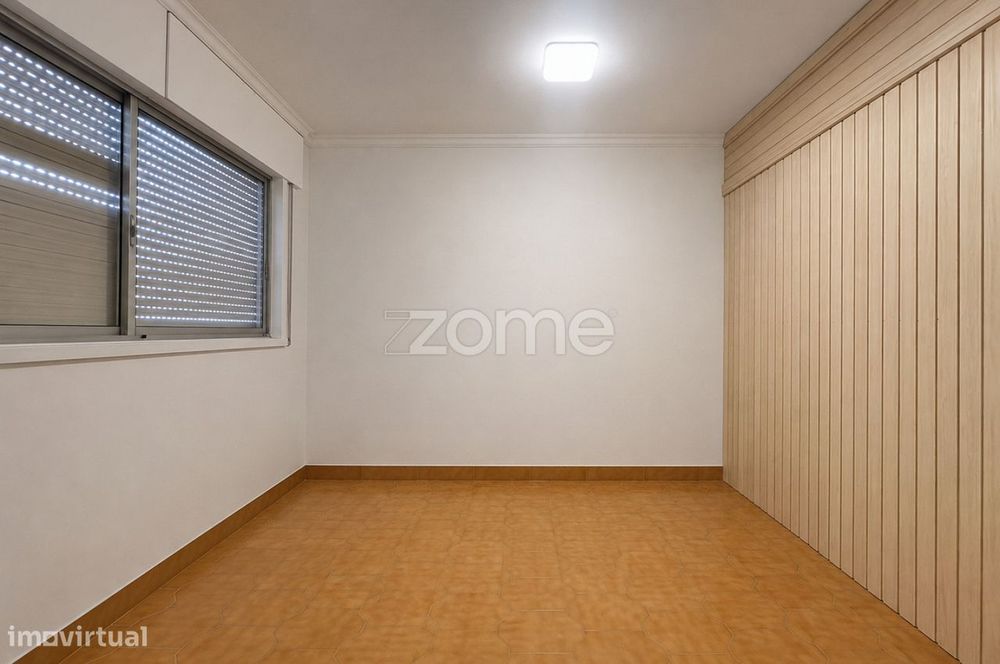 Apartamento T2 em Zona Central de Miratejo, Seixal