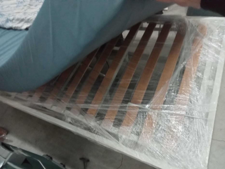Cama articulada para pessoas acamadas64552386910467121