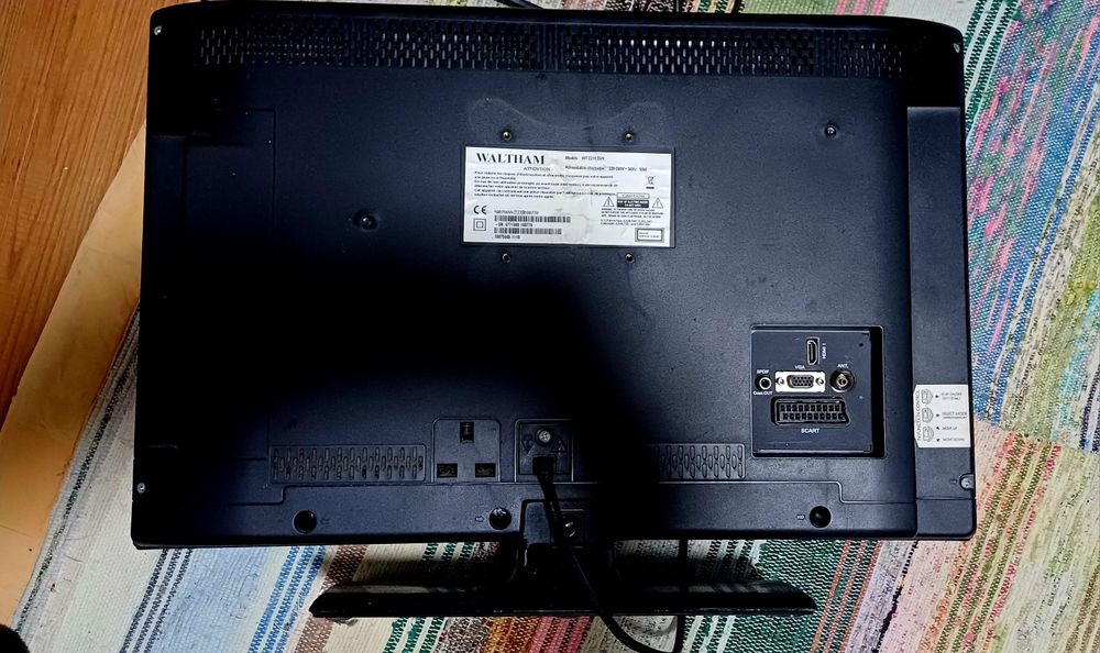 4 Televisions (Prefer to Sell Together)64564348521857121