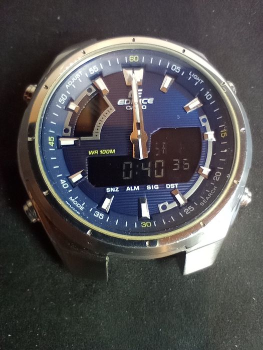 Zegarek casio efa 129