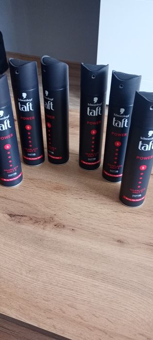 Lakier do włosów Taft