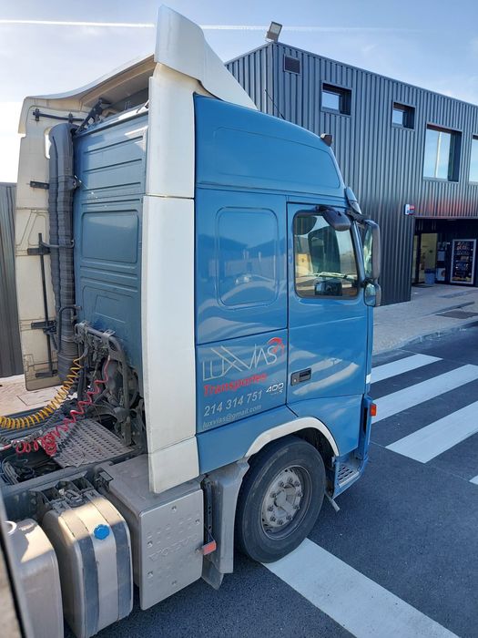 Volvo FH pronta a trabalhar