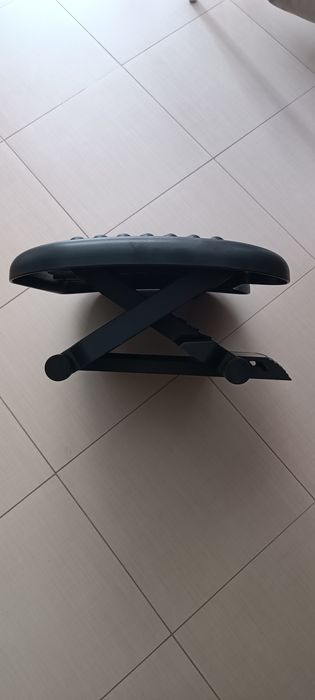 Apoio para pés agonomico