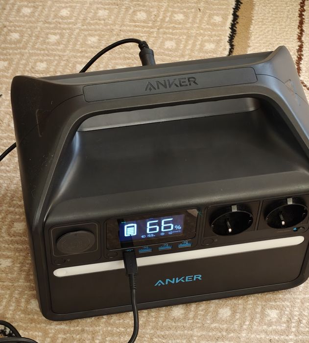 Зарядна станція 500w/512wh Anker Powerhouse 535.
