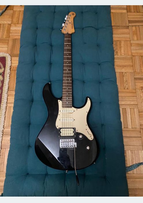 Yamaha Pacifica Hss electric