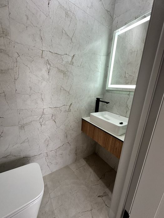 Продається сучасний дуплекс