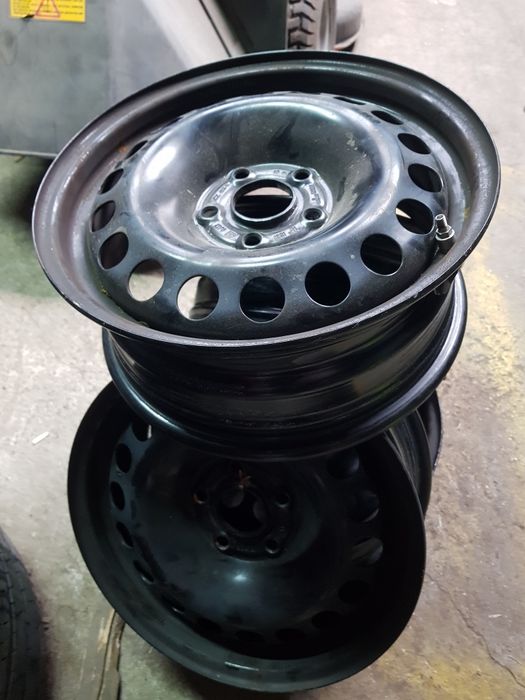 Felgi Stalowe Opel Astra K-R15 5x105 ET37 -6J +czujniki ciśnienia