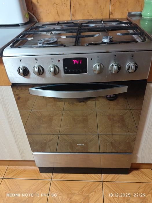 Sprzedam kuchnie gazową