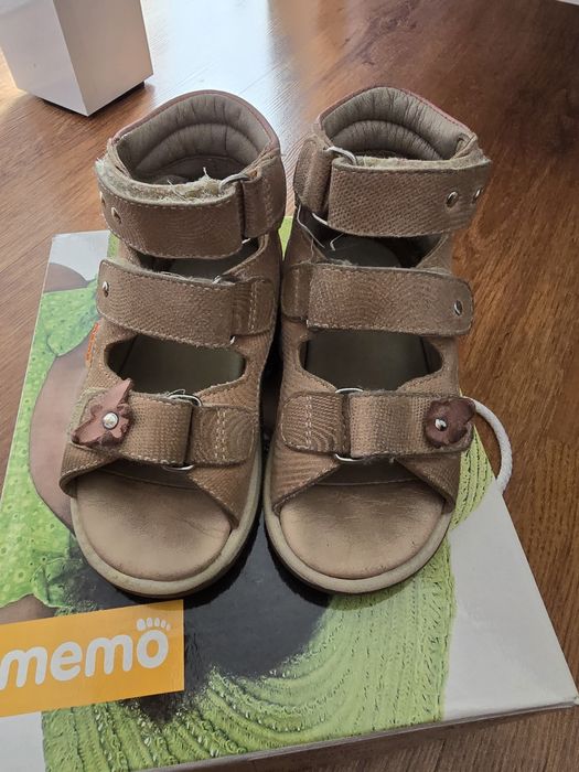 Sandałki Buty Memo Agnes 22