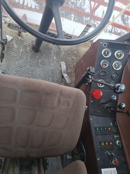 Комбайн Massey Ferguson 20 XP