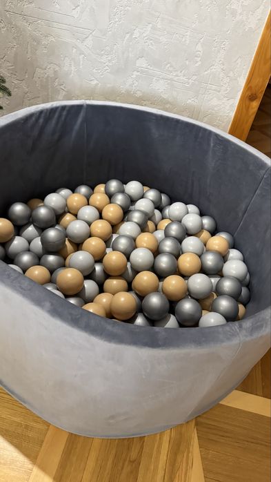 Дитячи сухий басейн для куль