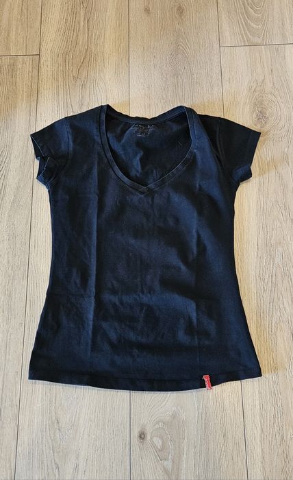 Czarny T-shirt Latynka