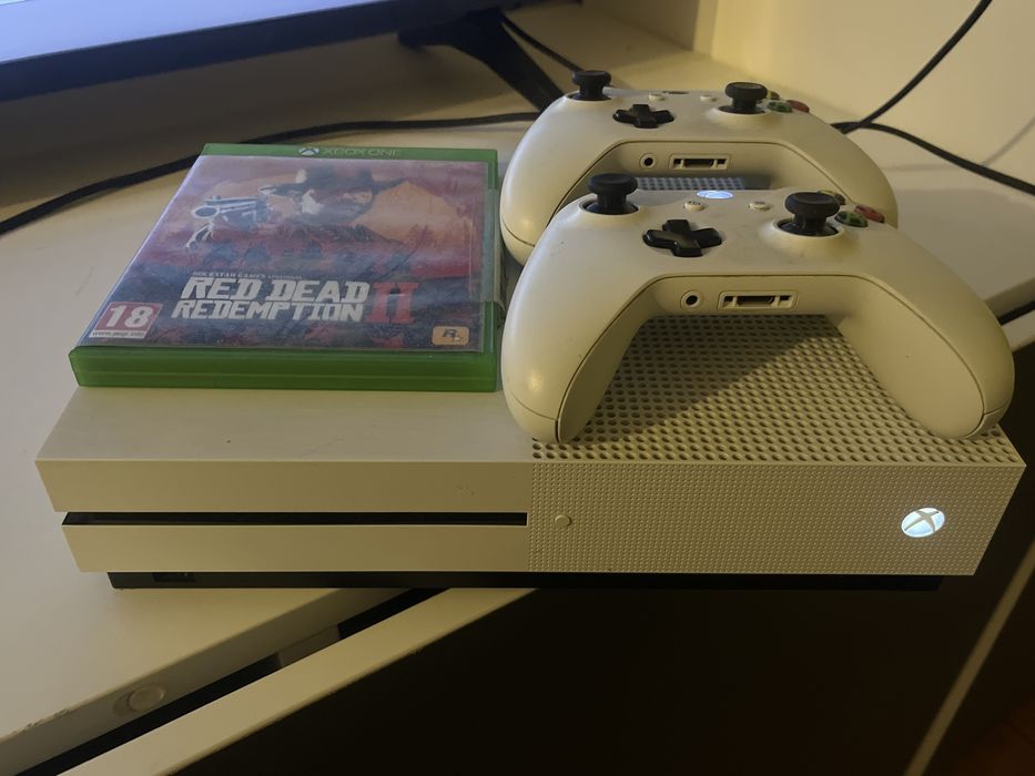 Xbox one S microsoft