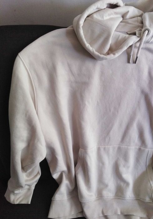 Reserved bluza z kapturem.