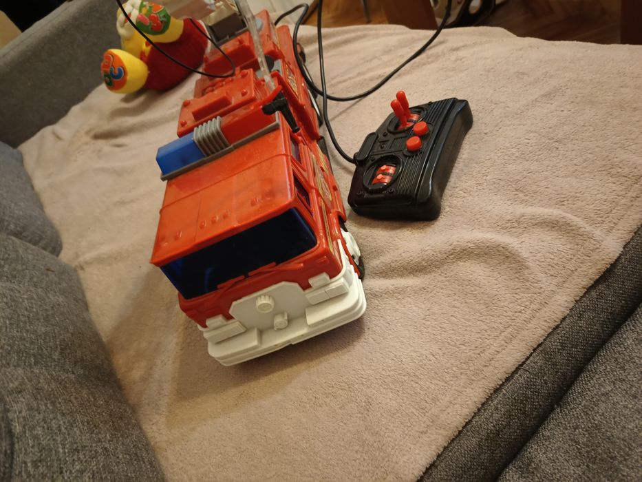 Straż pożarna samochód duży