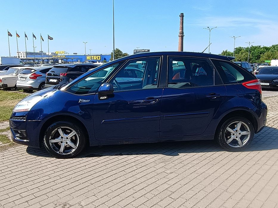 Продаю Citro?n C4 Picasso 2008 року.
Автомобіль був придбаний у Болгар