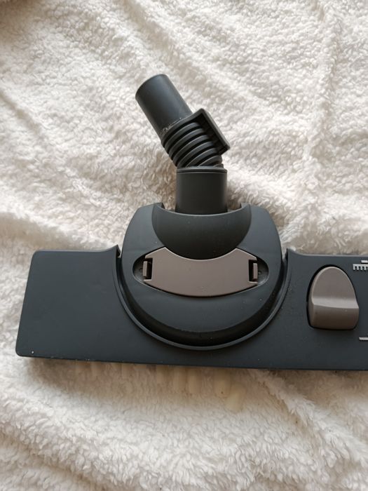 Продам щітку для пилесоса