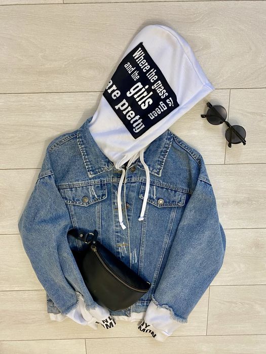 Куртка джинсова з капюшоном жіноча джинсовка .
