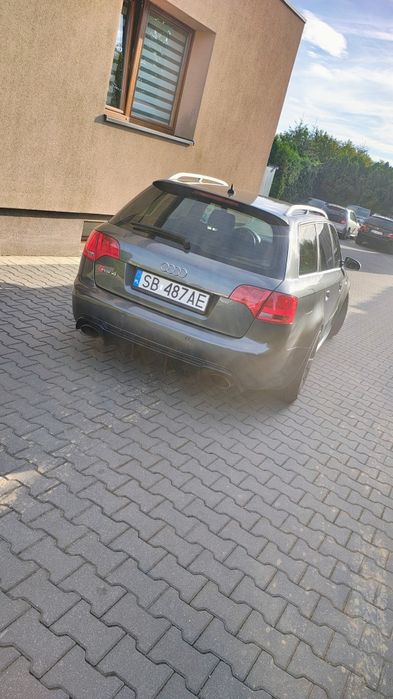 Audi RS4 B7 4.2 V8 FSI Avant