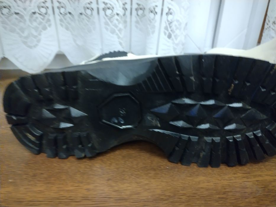 Buty damskie jesienno - zimowe