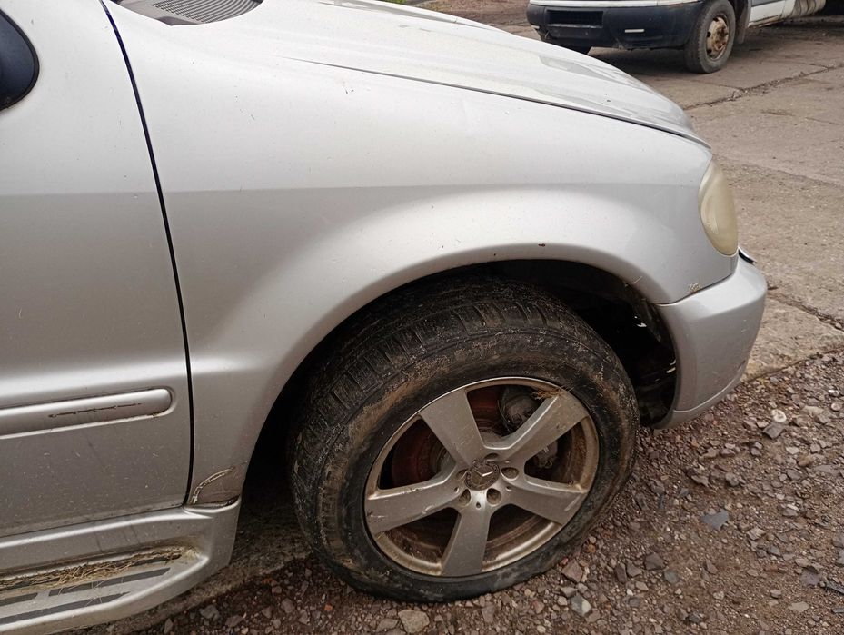 Mercedes ML W163 4,0 744 lusterko prawe lub lewe, części transport FV dostawa