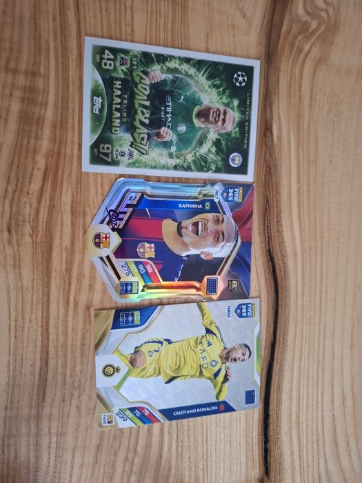 Karty piłkarskie 25/26 i 24/25