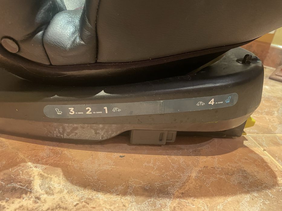 Cadeira auto para crinças até 36 kg em bom estado