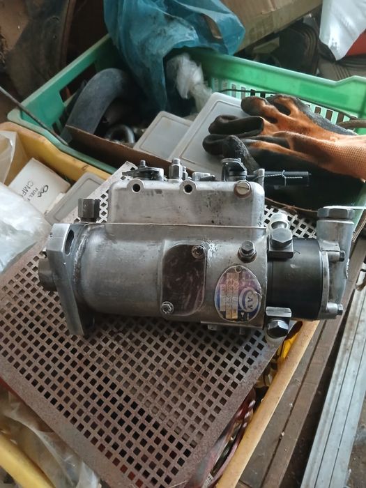 Bomba Injetora MF 165 (Motor A4.212)