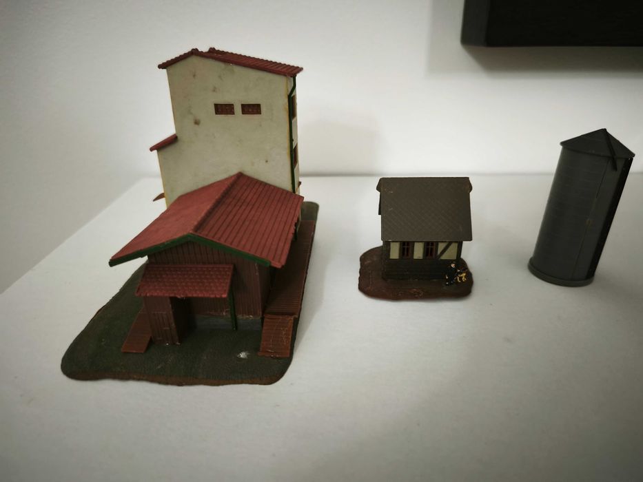 Casas H0 para decoração de maquetes