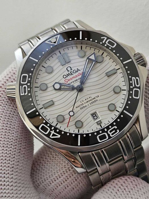 Швейцарские часы Omega Seamaster White 300m. Premium качество