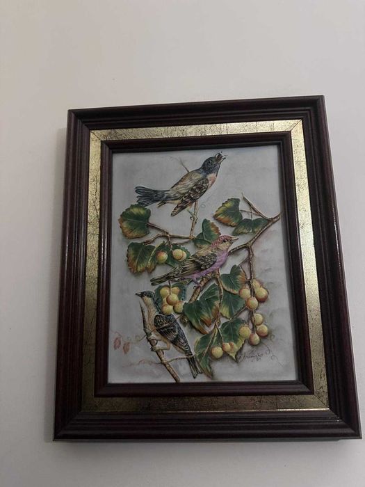 Conjunto de quadros com relevo em porcelana