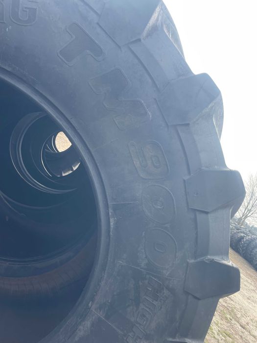 Komplet opon 900/60R42 Trelleborg TM900
