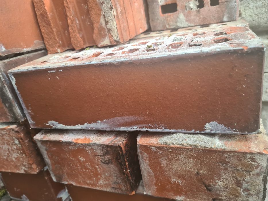 Cegła klinkierowa czerwona