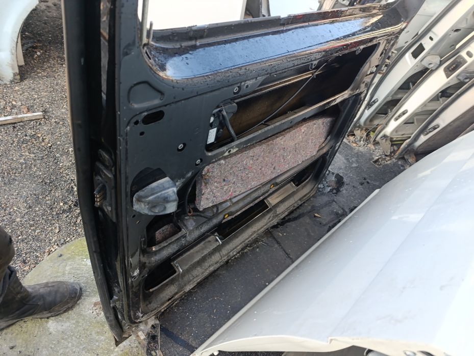Drzwi przesuwne prawe VW t5 t6