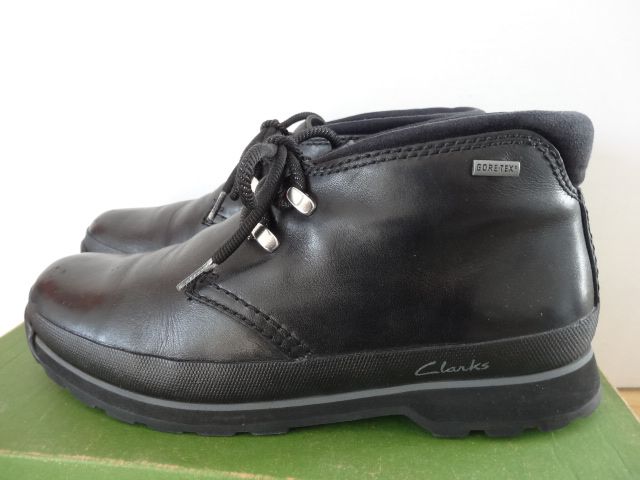 Buty Clarks roz 42,5 Gore-Tex OCIEPLANE Skóra Trzewiki