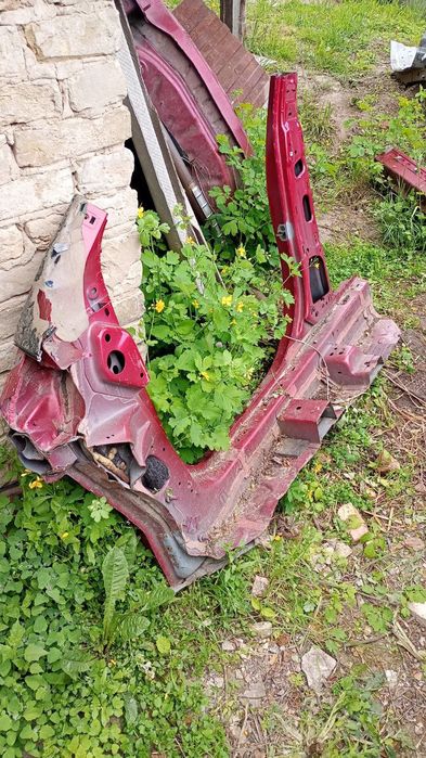 Боковина,порог со стойками Lincoln Corsair