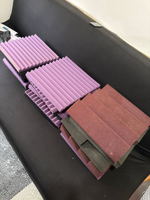 Montes de paneis acústicos