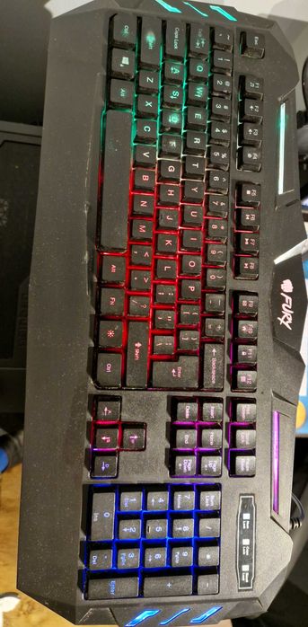 Komputer i5 9600k GTX 1660 SUPER + mysz i klawiatura