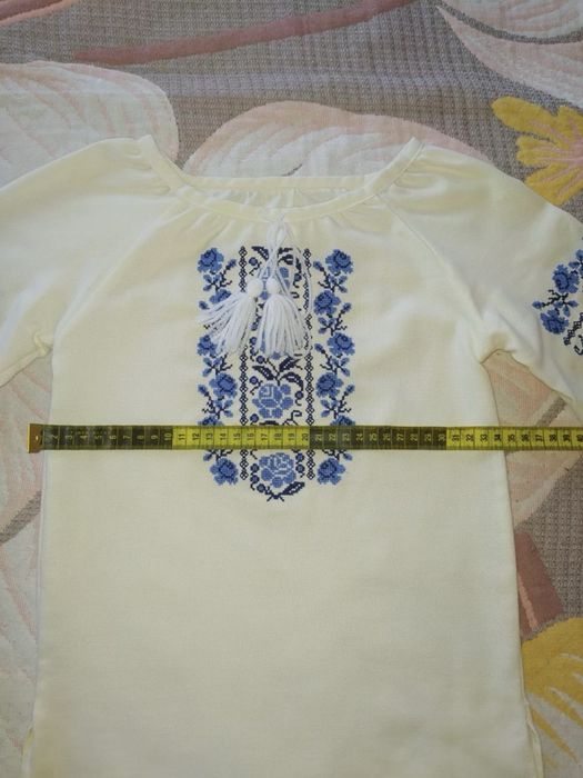 Дитяча вишиванка для дівчинки