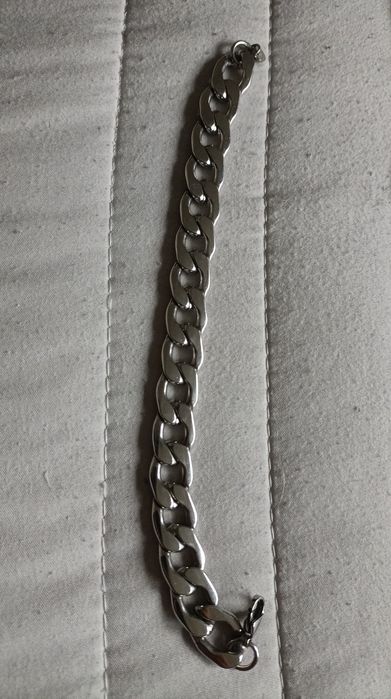 Pulseira de homem em aço inoxidável como nova..