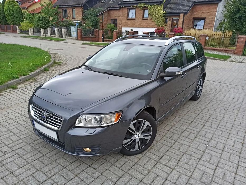Volvo V50