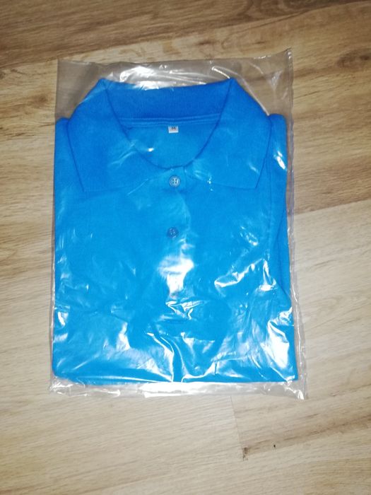 Pólo liso tamanho M - novo