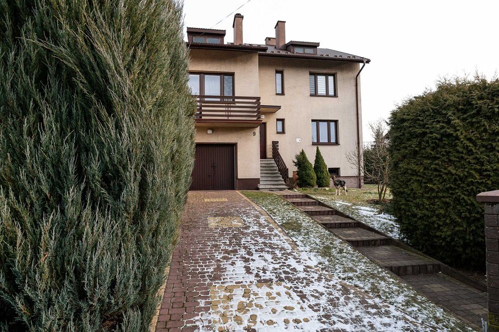 Wyjątkowy dom z ogrodem 475 m²,spokojna okolica,gotowy do zamieszkania