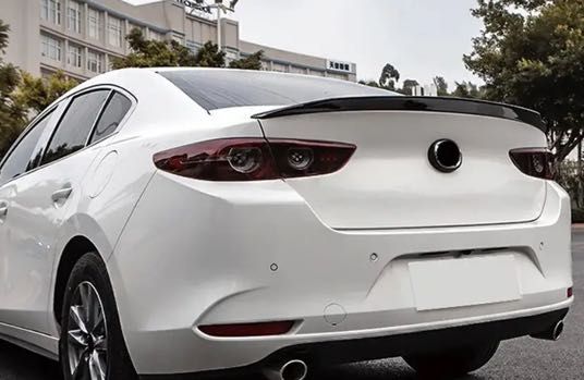 Спойлер Mazda 3 бленда мазда накладка на багажник ляду
