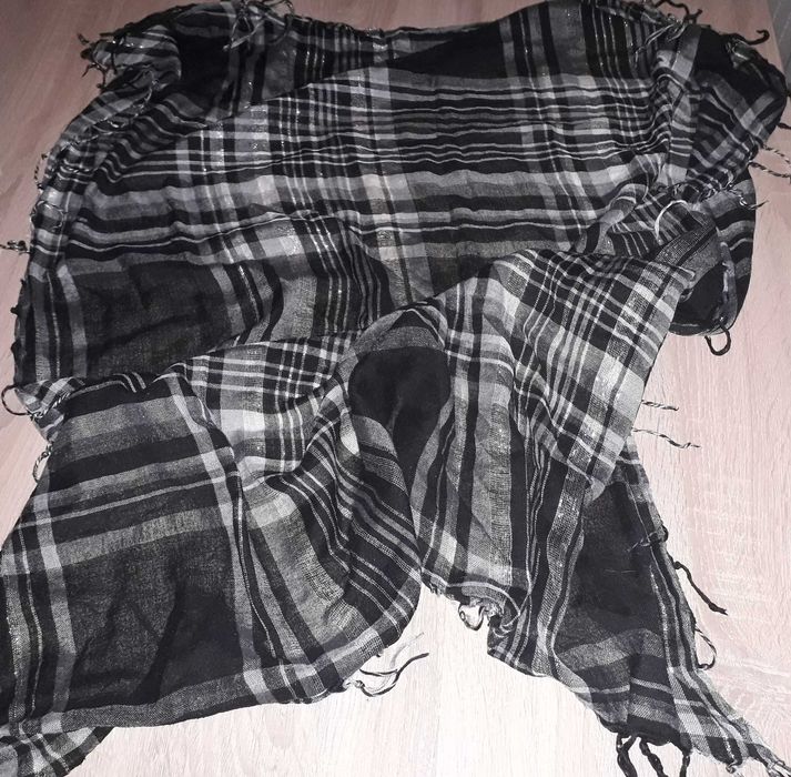 Chusta szal damska 100x95cm