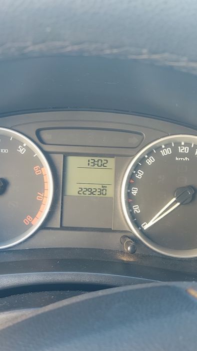 Шкода ромстер 1,4 газ-бенз