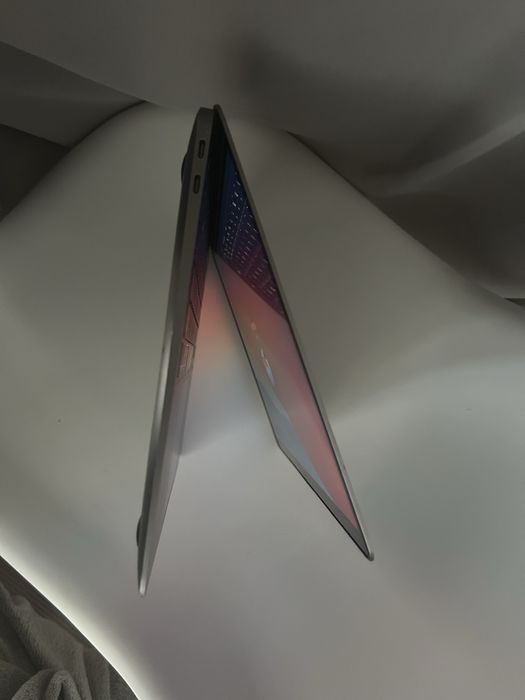 Apple MacBook Air A2197 13 i3 8GB 256GB SSD 2020r