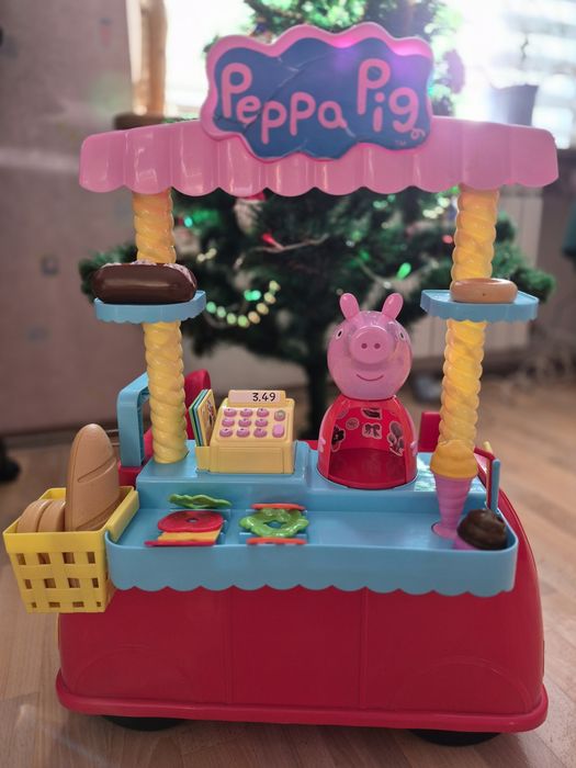 Продам іграшку - вагончик з Пеппою Піг