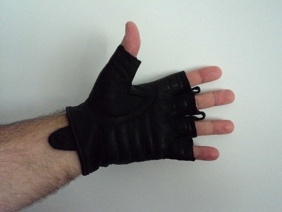 LUVAS " M " Pele muito confortáveis estado NOVO