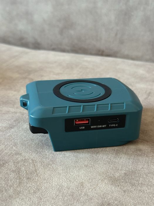 Адаптер USB + безпровідна зарядка для 18V акумуляторів Makita